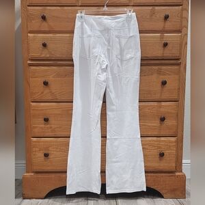 HALARA Elegant White Pants